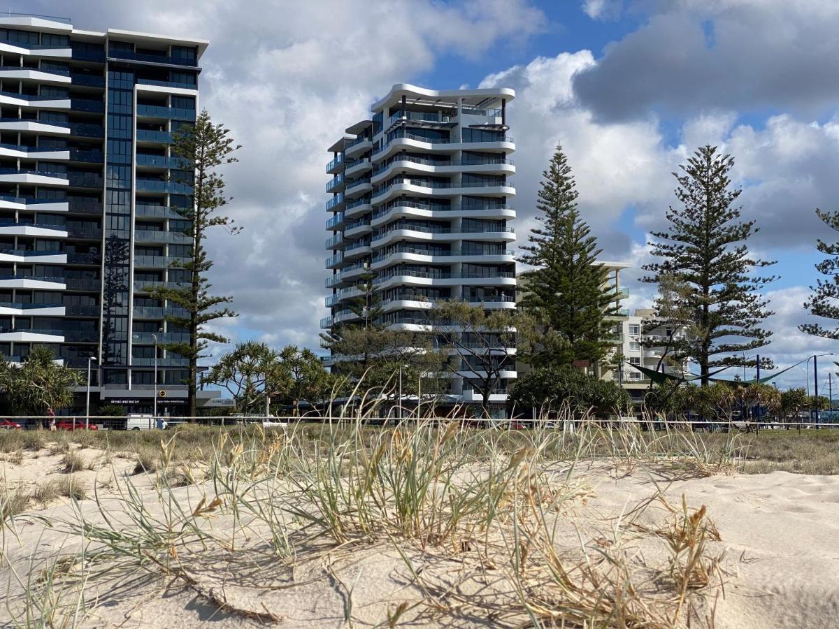 X Kirra Apartments Gold Coast Esterno foto